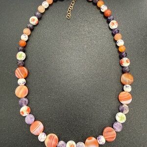 Elegant Multicolor Beaded Necklace